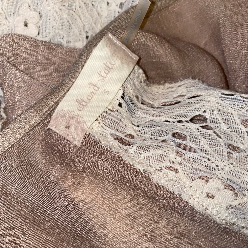 Altar’d State Long, Sheer, Tank-top - Picture 3 of 3